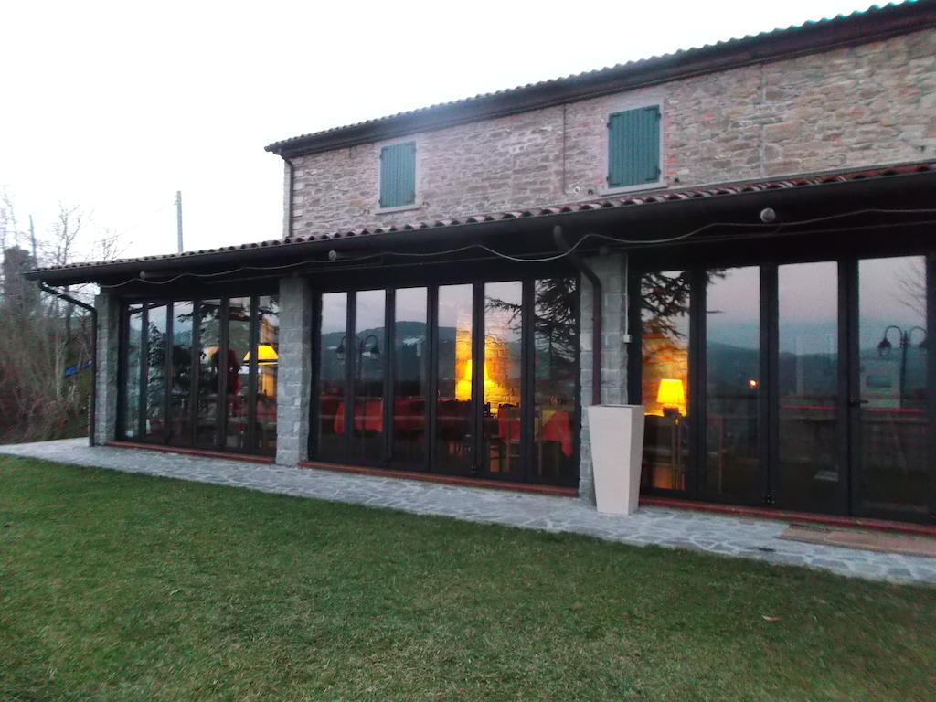 Hôtel La Cerreta à Rocca San Casciano Extérieur photo
